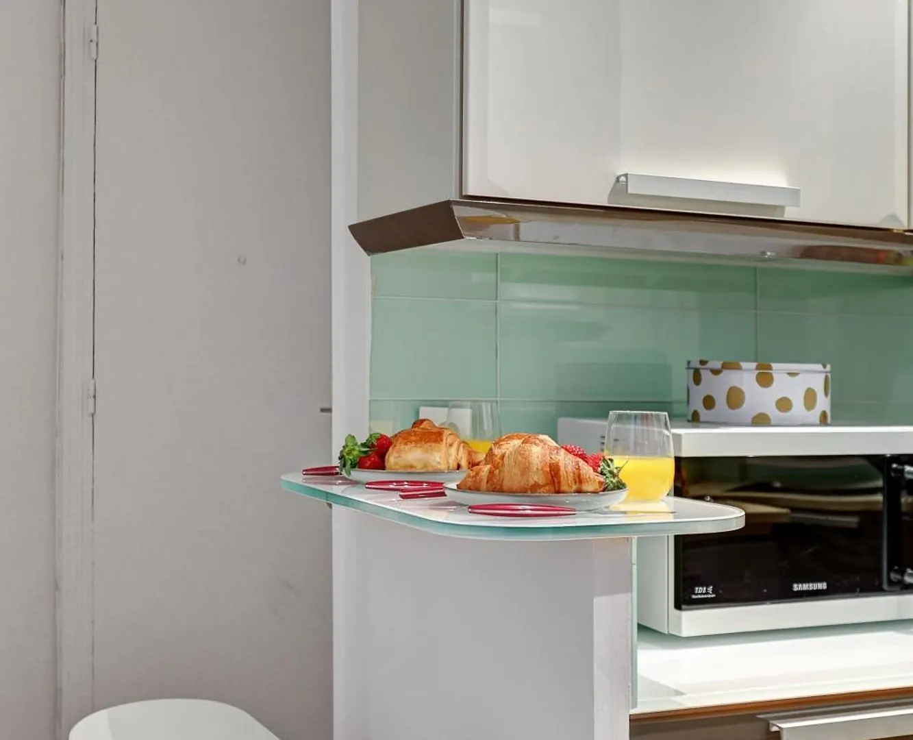 Historic Montparnasse & Jardin Atlantique - Cityapartmentstay باريس 0*,  فرنسا