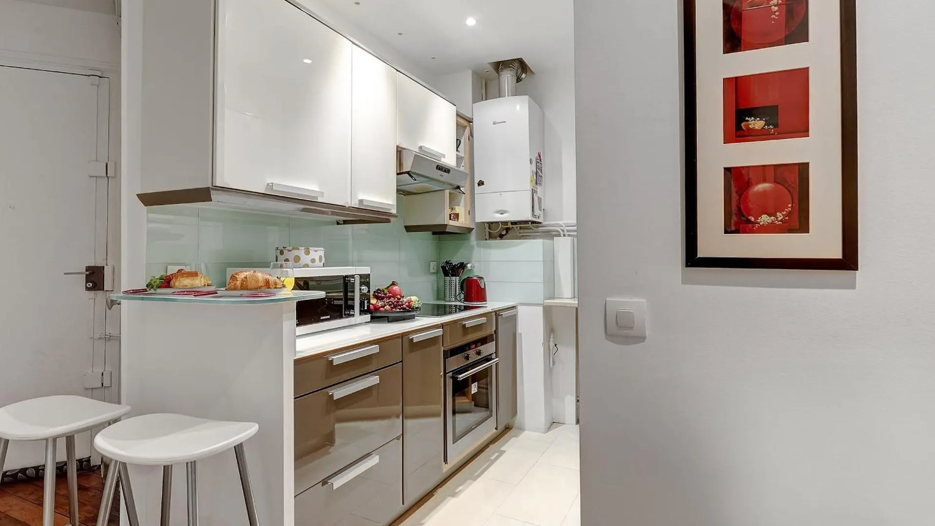 Historic Montparnasse & Jardin Atlantique - Cityapartmentstay باريس 0*,  فرنسا