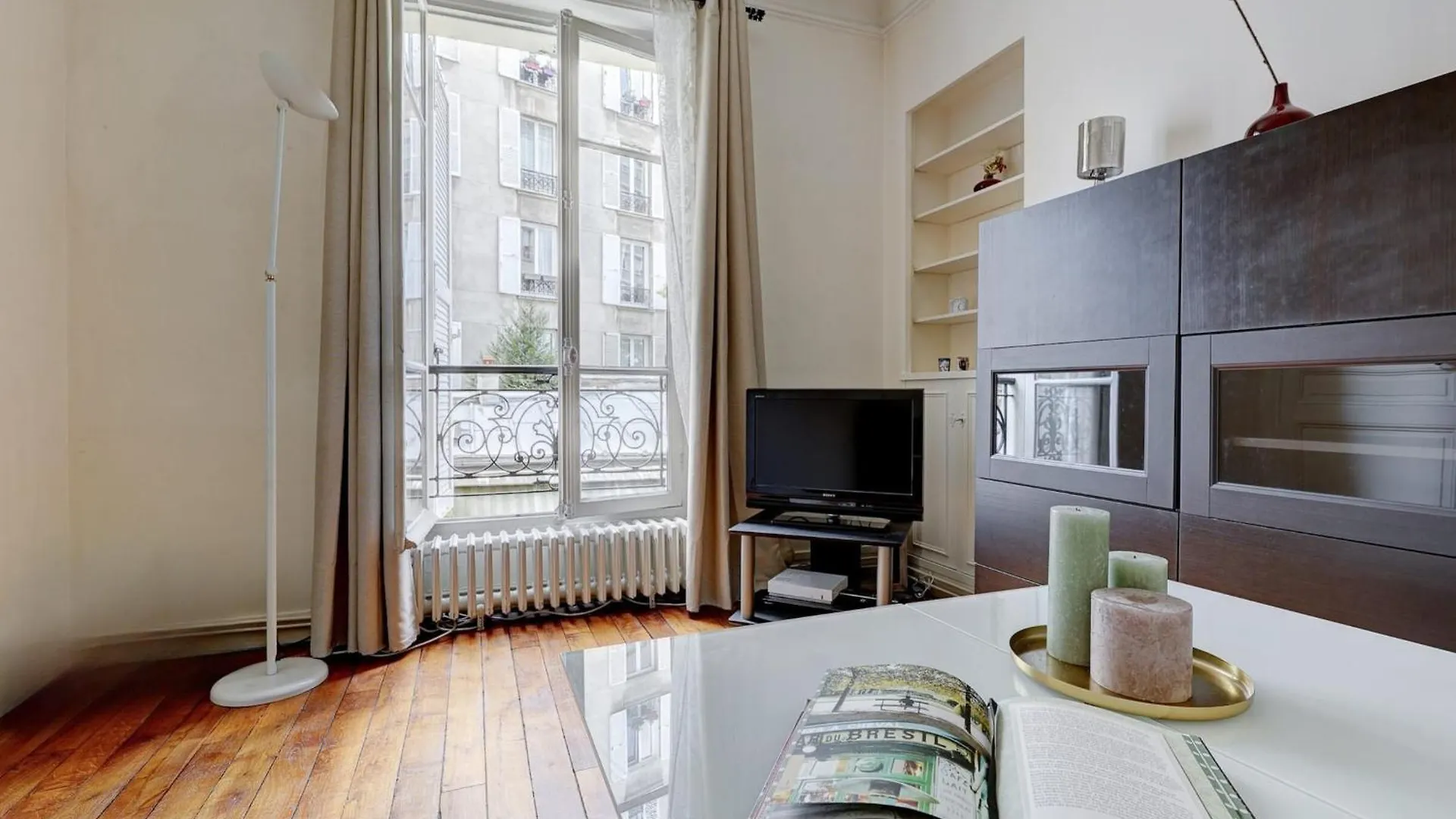 شقة Historic Montparnasse & Jardin Atlantique - Cityapartmentstay باريس فرنسا
