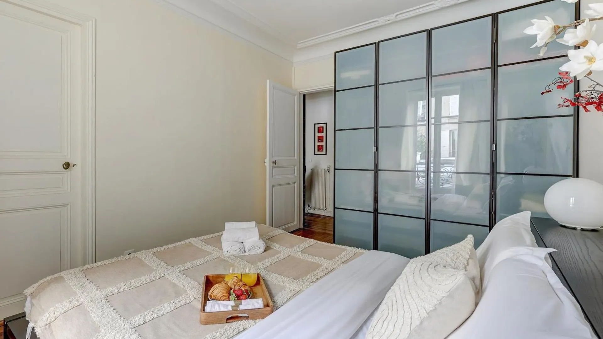 Historic Montparnasse & Jardin Atlantique - Cityapartmentstay Paris