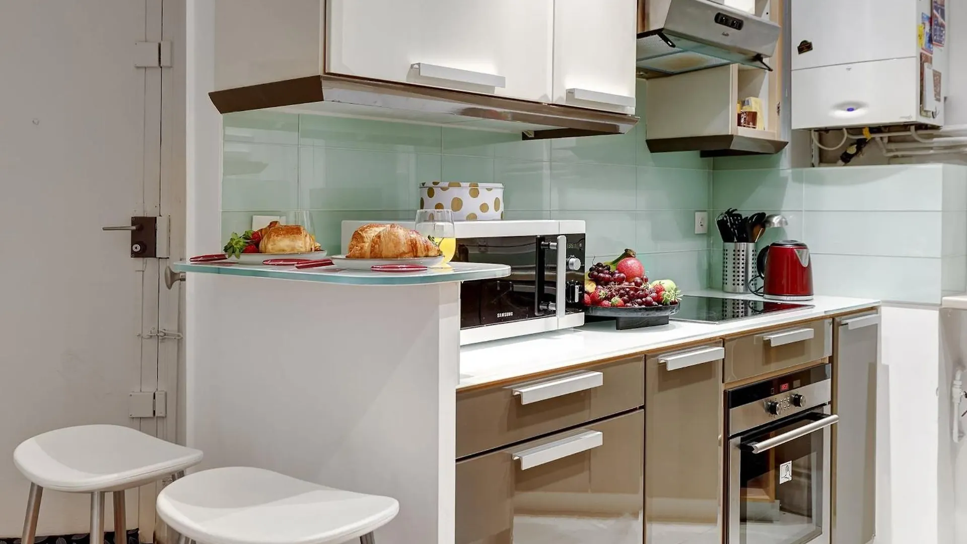 Historic Montparnasse & Jardin Atlantique - Cityapartmentstay Paris